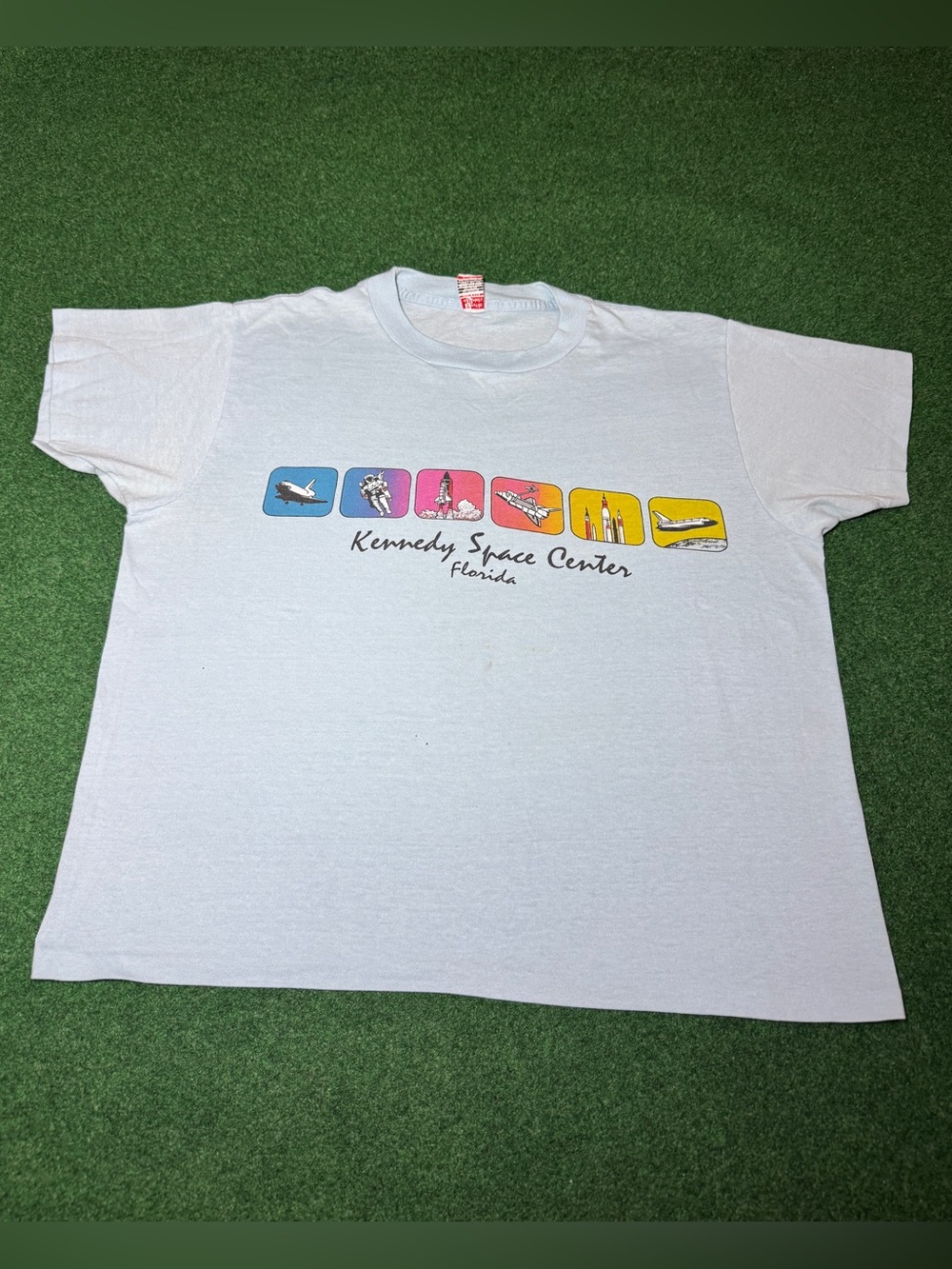 Kennedy Space Center Vintage T Shirt 70s 80s XL 23x25 Boxy Nasa Astronaut